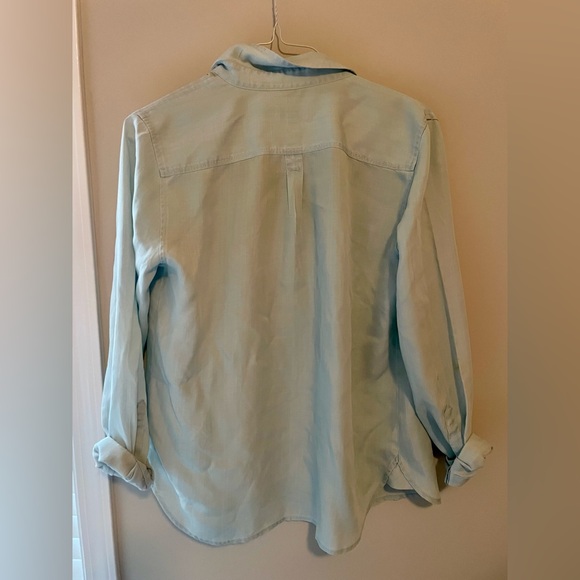 AE chambray shirt - Picture 2 of 3